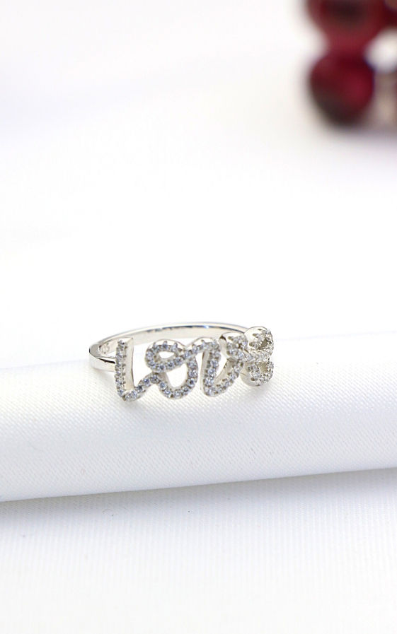 Love%20Kolye-Küpe-Yüzük%20Gümüş%20Set