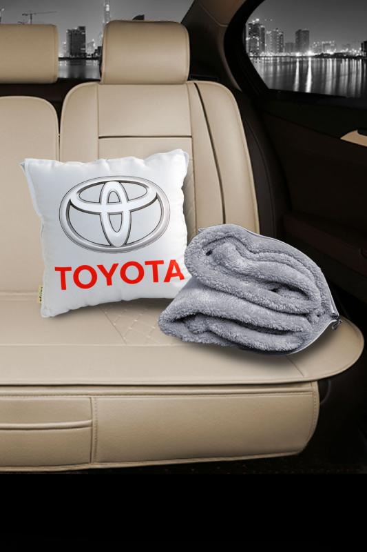 Toyota%20Baskılı%20Battaniyeli%20Opsiyonel%20Yastık