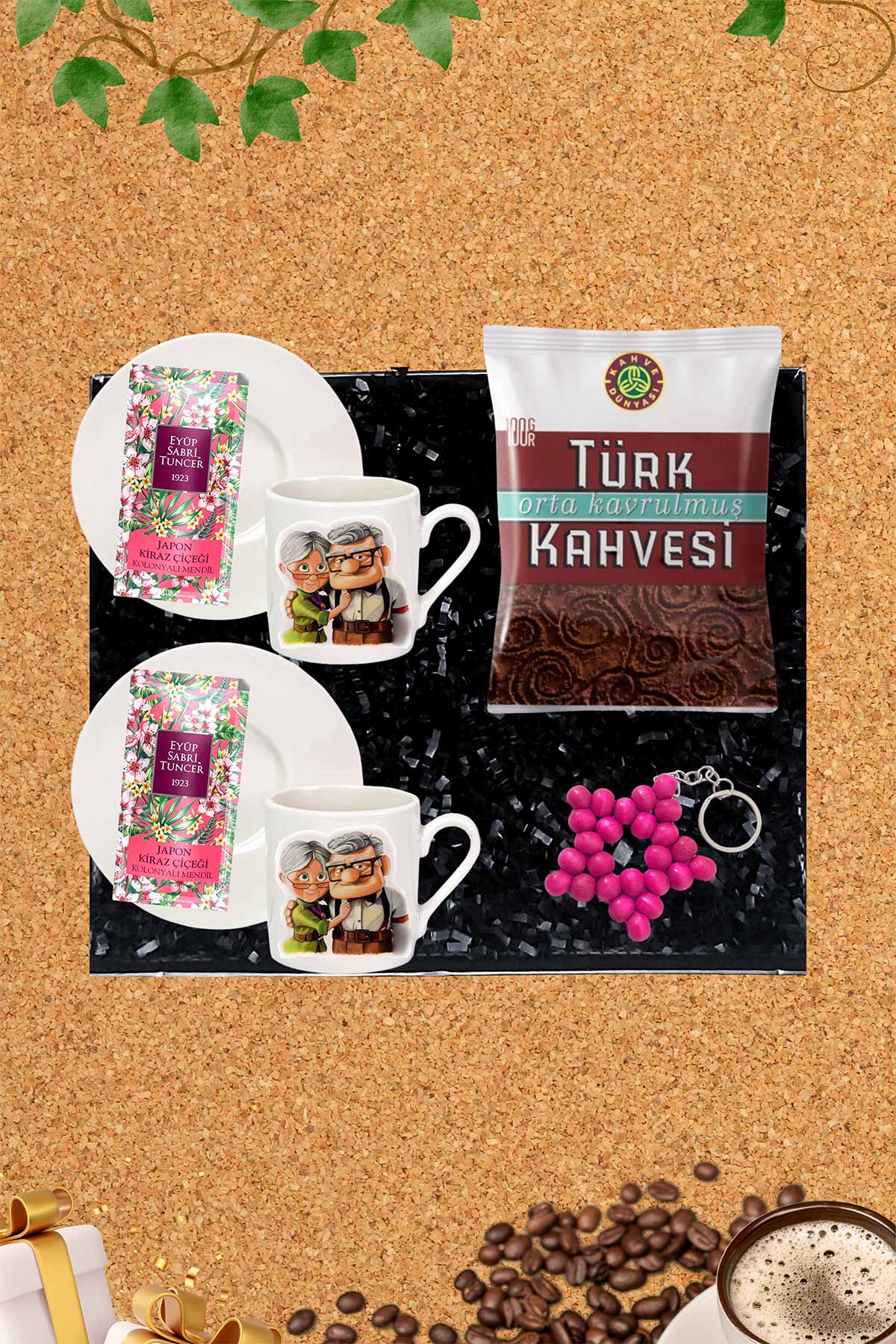 Kişiye%20Özel%20Kahve%20Fincanı%20&%20Kahve%20Dünyası%20Türk%20Kahvesi%20&%20Yıldız%20Anahtarlık%20&%20Mendil%20&%20Hediye%20Seti